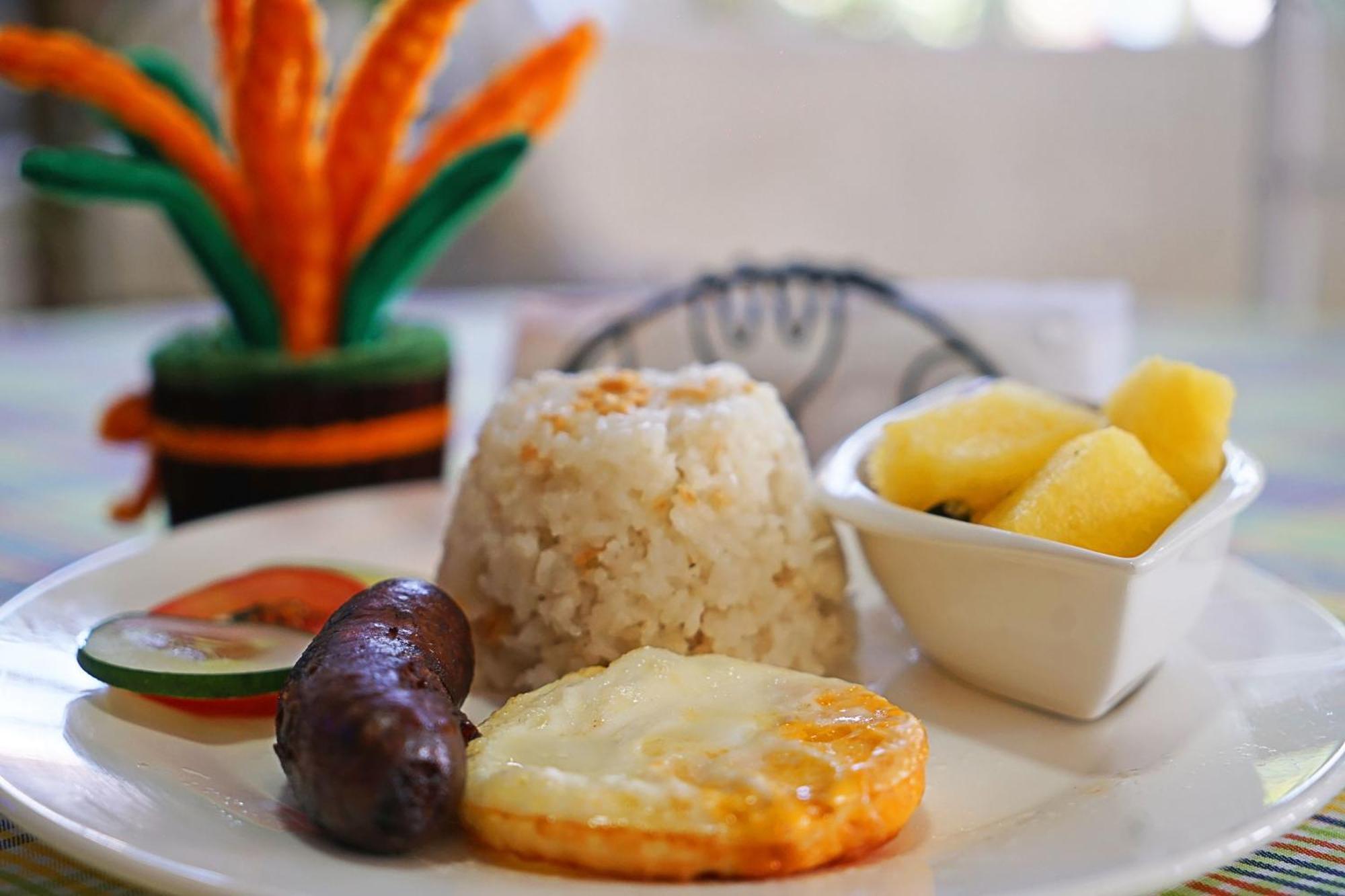 Bella Vista Resort Naguilian Eksteriør bilde